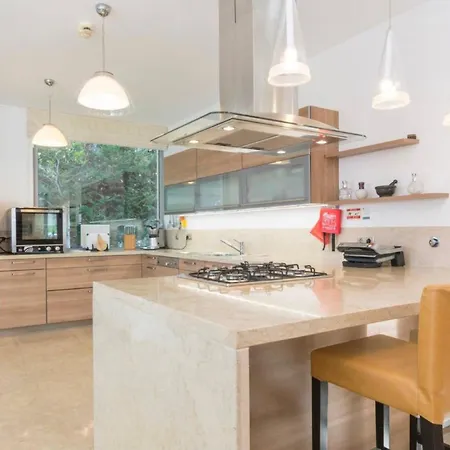 Casa Laranja Villa *